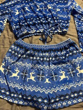 Blue Reindeer Pattern Pajamas
